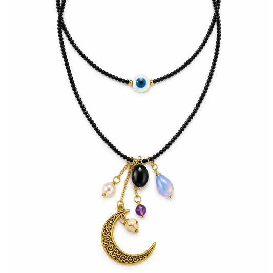 Collar doble con luna y colgantes